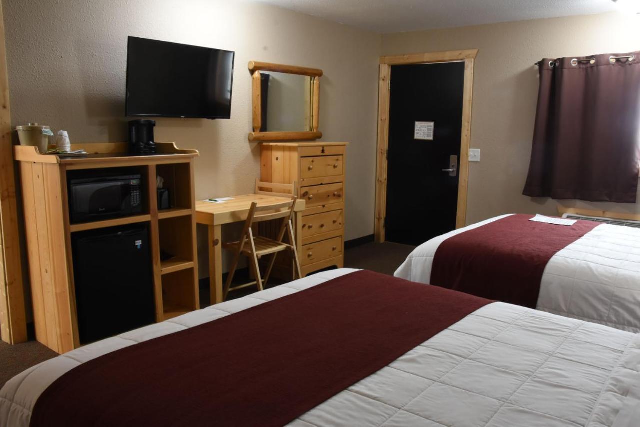 Woodside Dells Hotel & Suites ウィスコンシン デルズ エクステリア 写真
