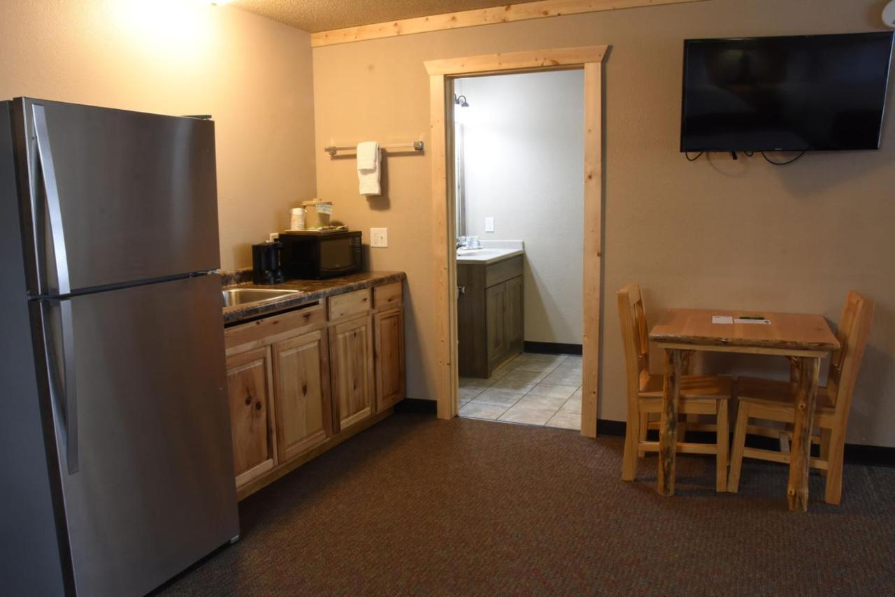 Woodside Dells Hotel & Suites ウィスコンシン デルズ エクステリア 写真