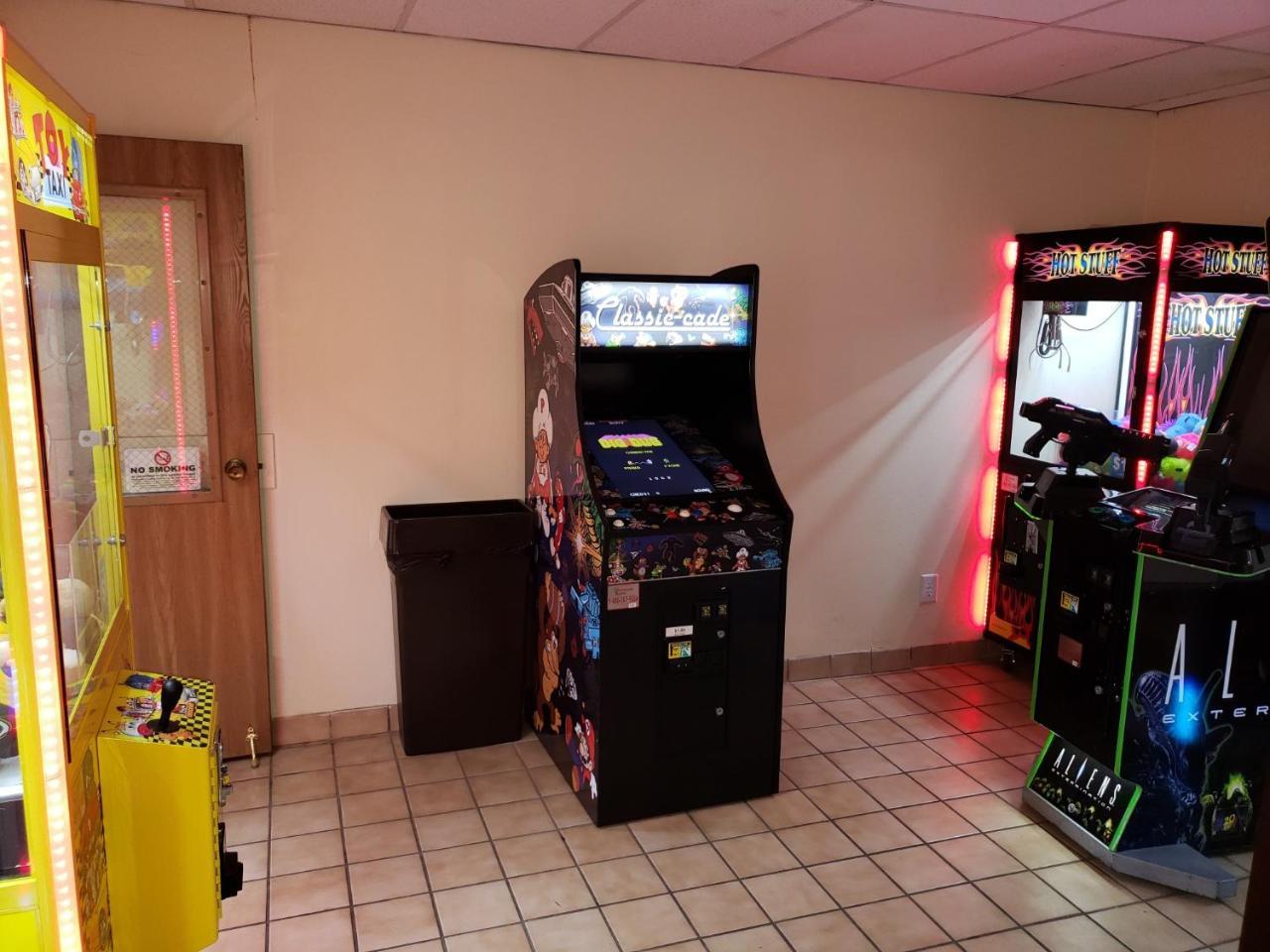 Woodside Dells Hotel & Suites ウィスコンシン デルズ エクステリア 写真