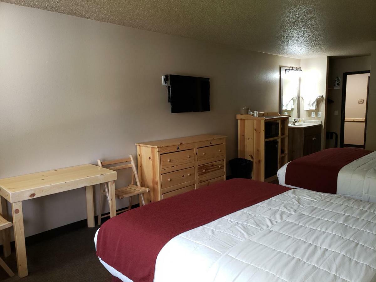 Woodside Dells Hotel & Suites ウィスコンシン デルズ エクステリア 写真